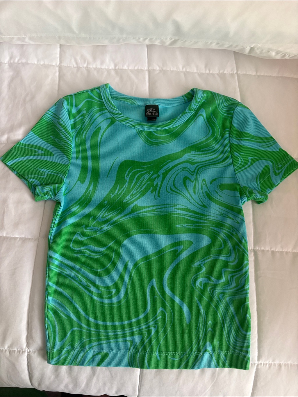 Wild Fable Green & Teal Swirl Short Sleeve Tee